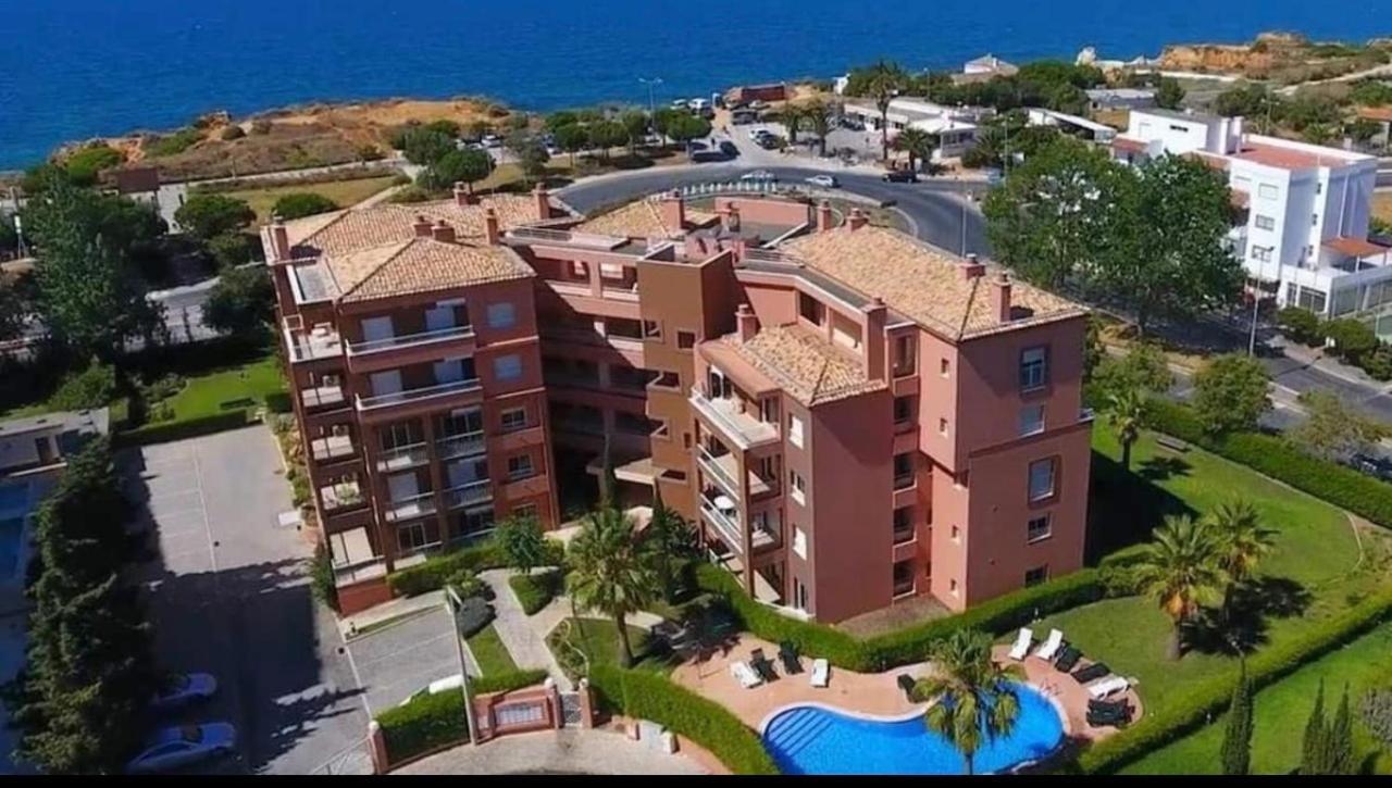 Beachfront Seaview Litoralmar Apt, Fast Wifi, Airco, Pool, Private Parking Portimão Εξωτερικό φωτογραφία