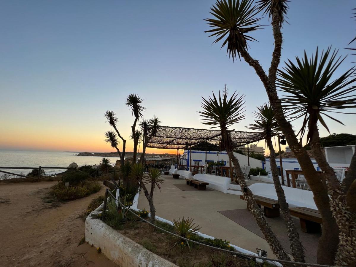 Beachfront Seaview Litoralmar Apt, Fast Wifi, Airco, Pool, Private Parking Portimão Εξωτερικό φωτογραφία