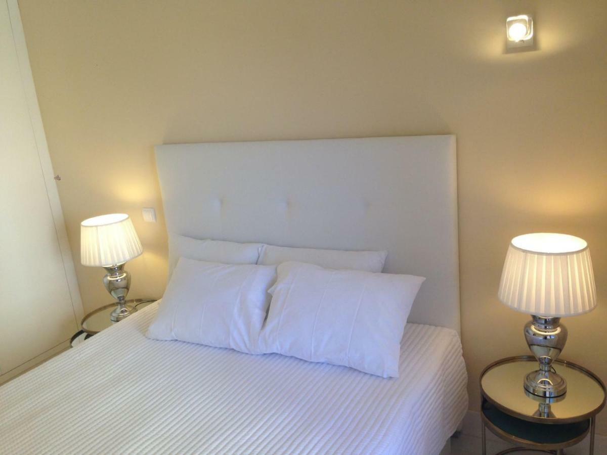 Beachfront Seaview Litoralmar Apt, Fast Wifi, Airco, Pool, Private Parking Portimão Εξωτερικό φωτογραφία